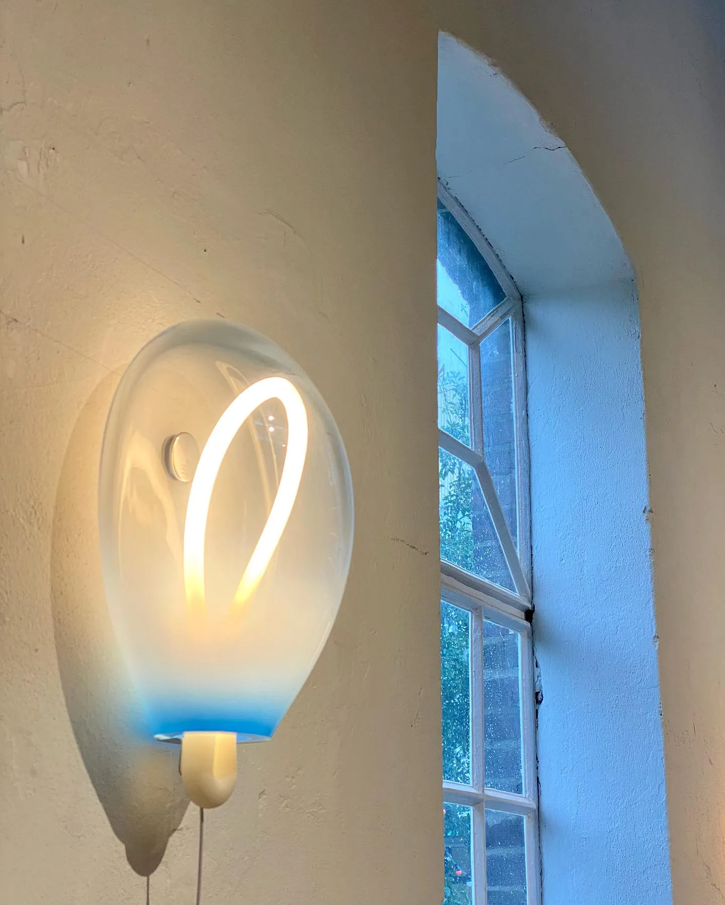 Bulla Wall Light