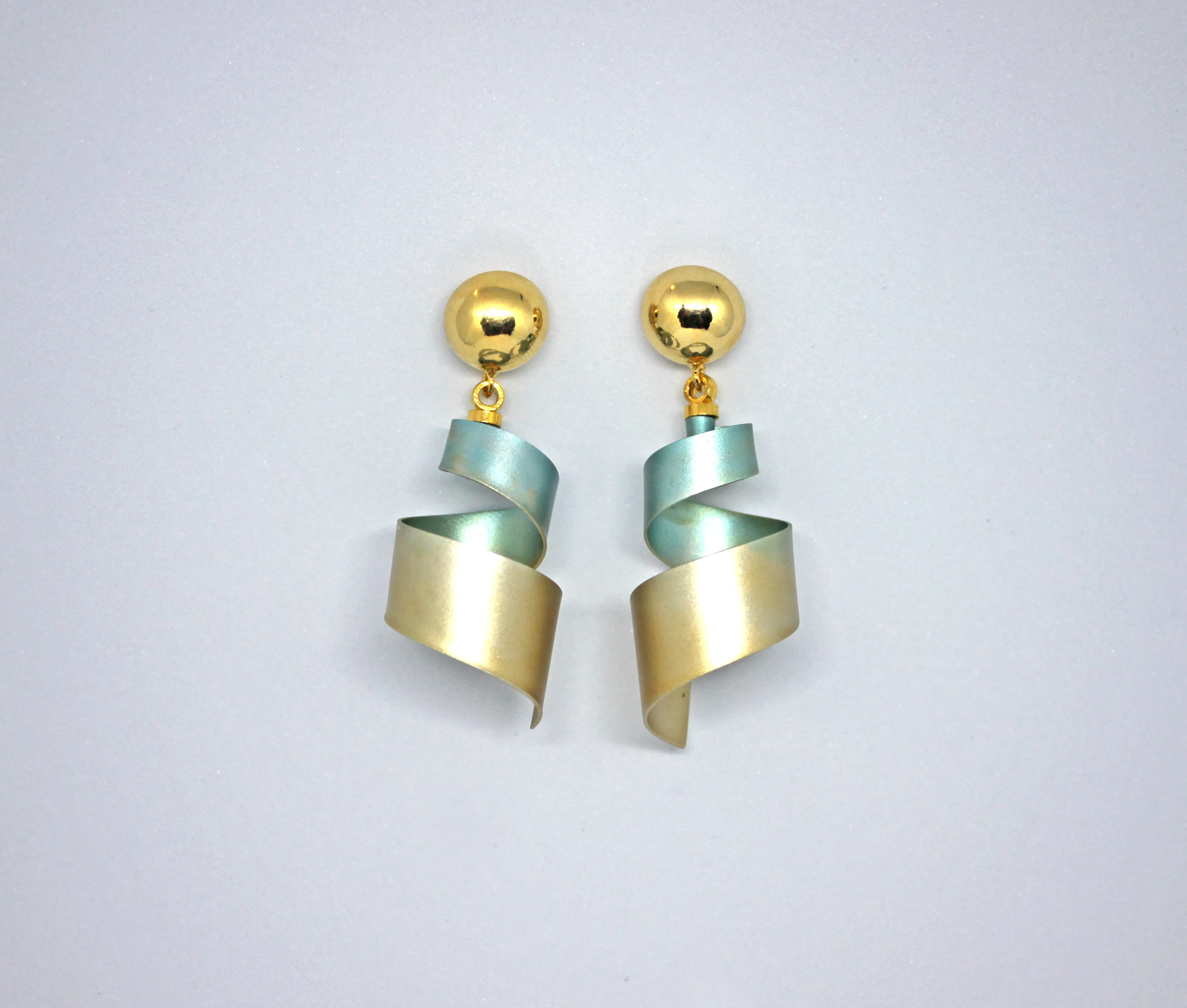 CABO | Earring | Conch Earrings - Light Blue / Gold