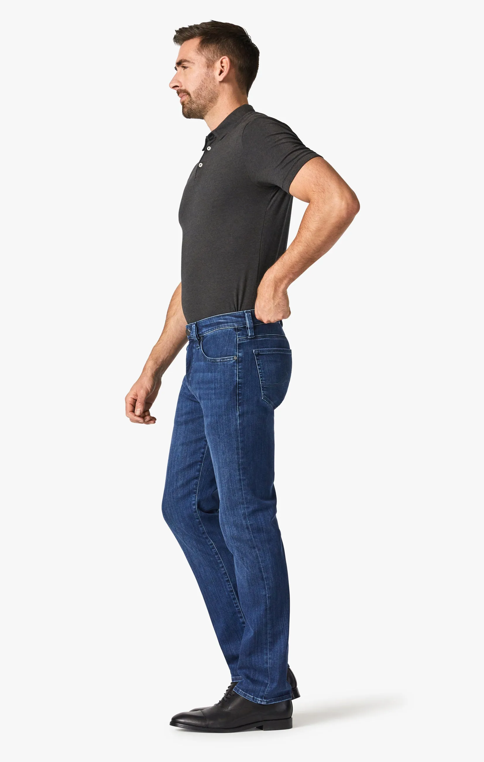 Courage Straight Leg Jeans In Mid Urban